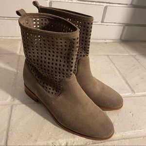 Michael Kors Booties Leather Ankle Boots Laser Cut Perforated Taupe Suede Size 6